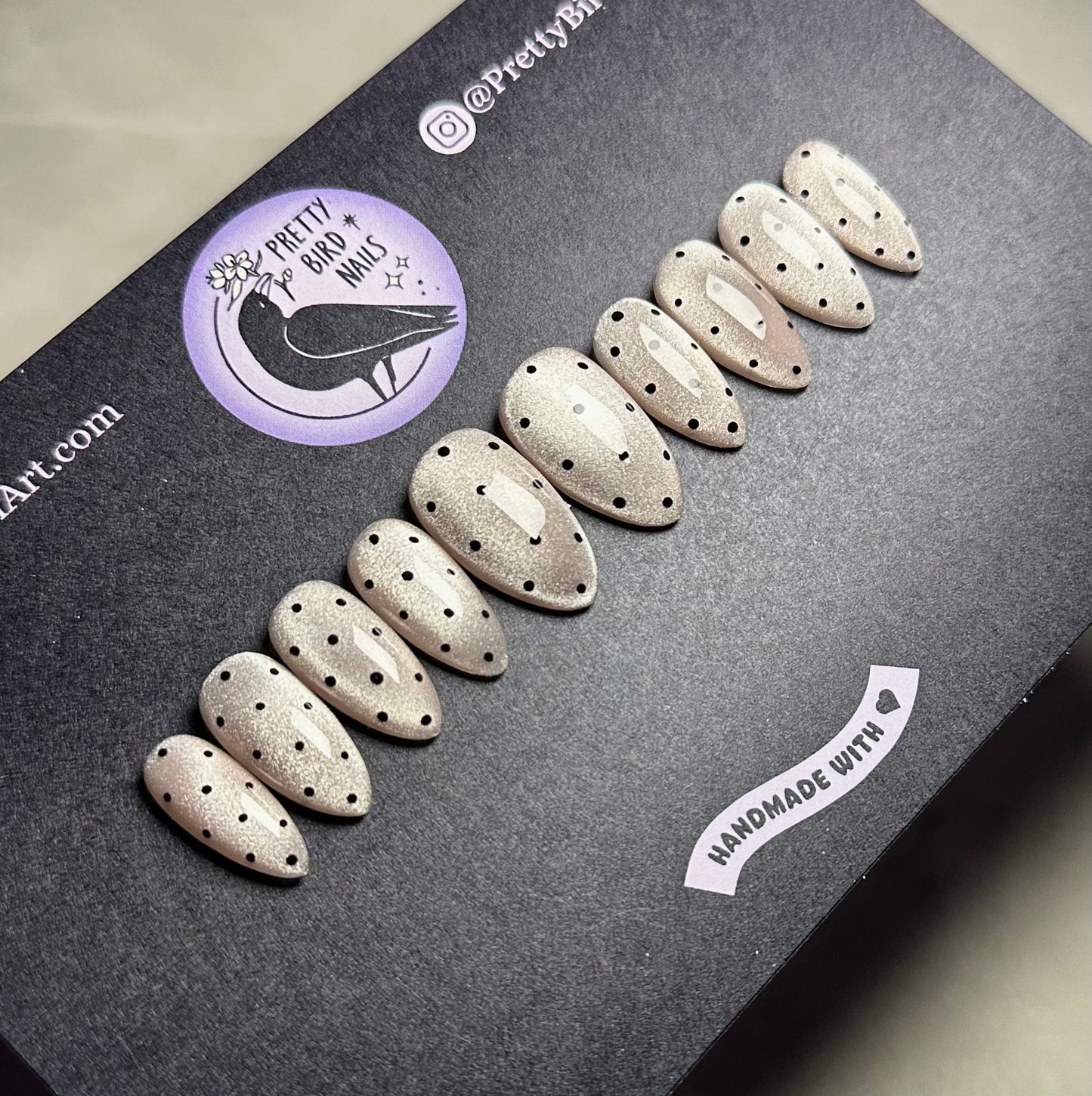 Champagne Dots