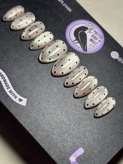Champagne Dots